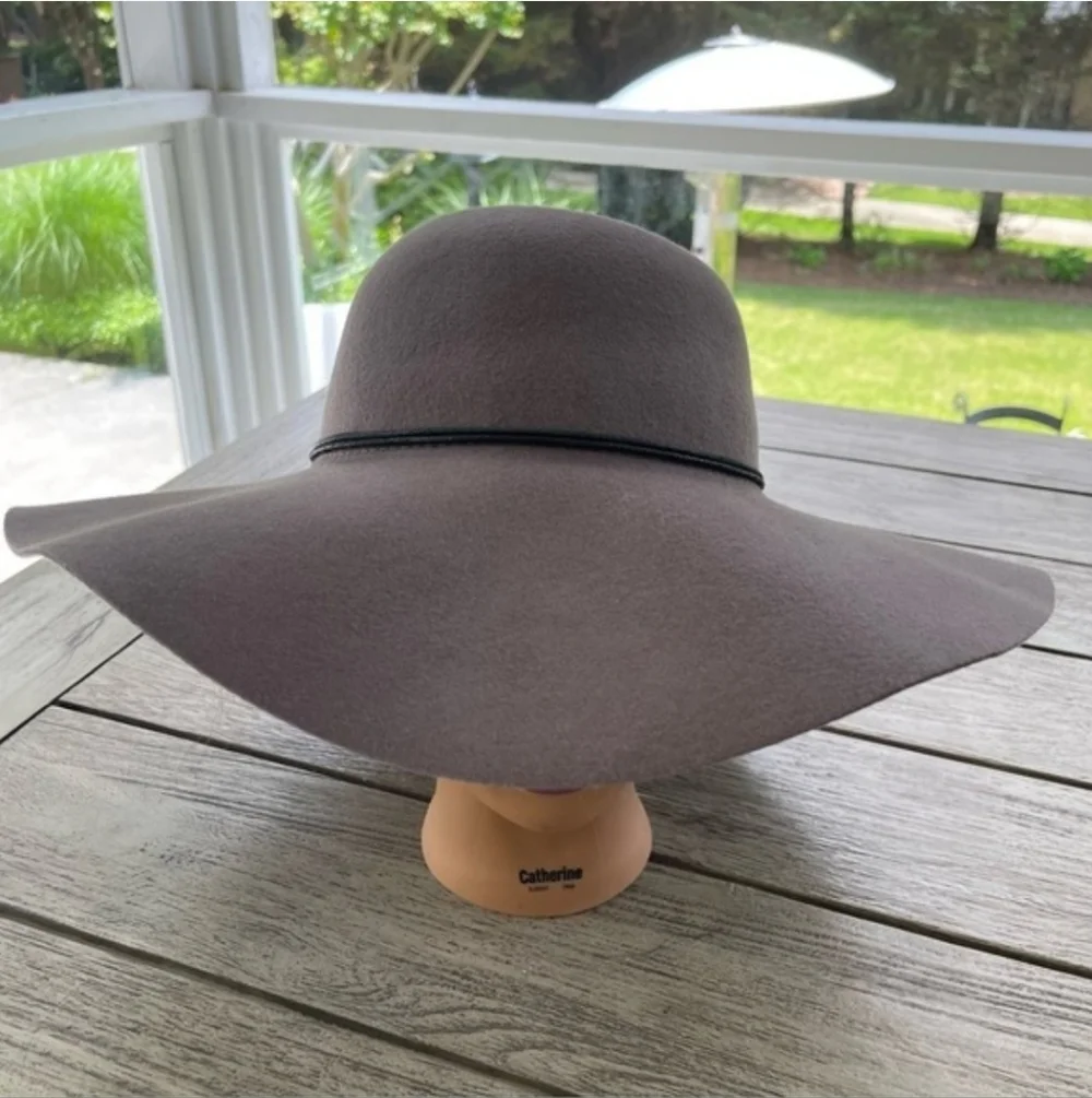 C.C Taupe Wide Brim Hat 100% Wool - Picture 3 of 8